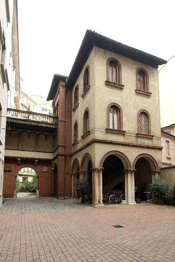 Apartamento Sahi - Residenza Bianca Di Savoia Milán Exterior foto